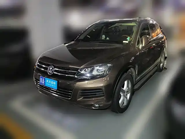 Volkswagen Touareg 2014 3.0TSI New Edge Edition — фото 1