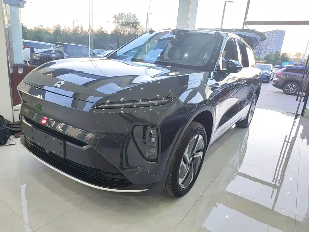 NIO ES8 2023 75kWh