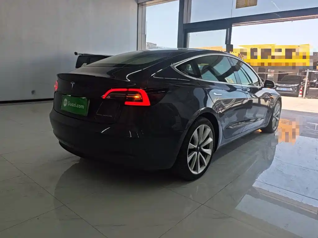 Фото 5 - Tesla Model 3 (Import)