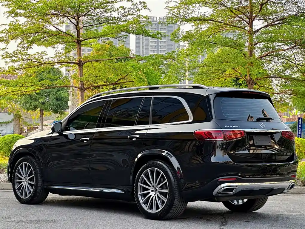 MERCEDES-BENZ GLS