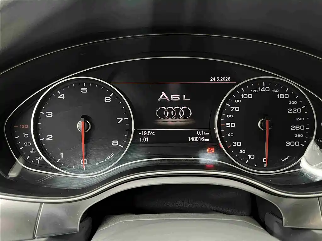 Audi A6L 2015 TFSI Millionth Anniversary Intelligent Leader Type фото 4