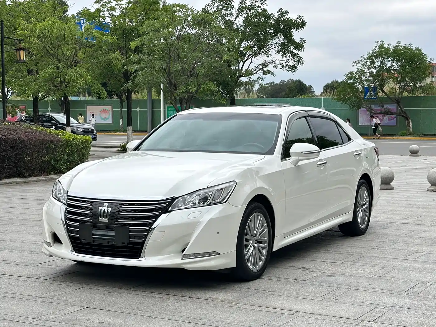 Toyota Crown 2017 2.0T Sport Edition