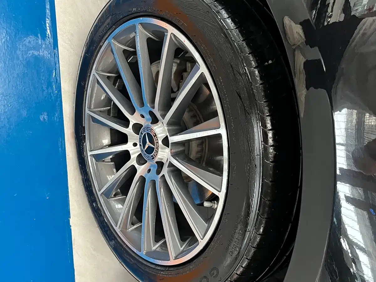 Mercedes-Benz E-Class 2019 E 260 L Sport фото 8