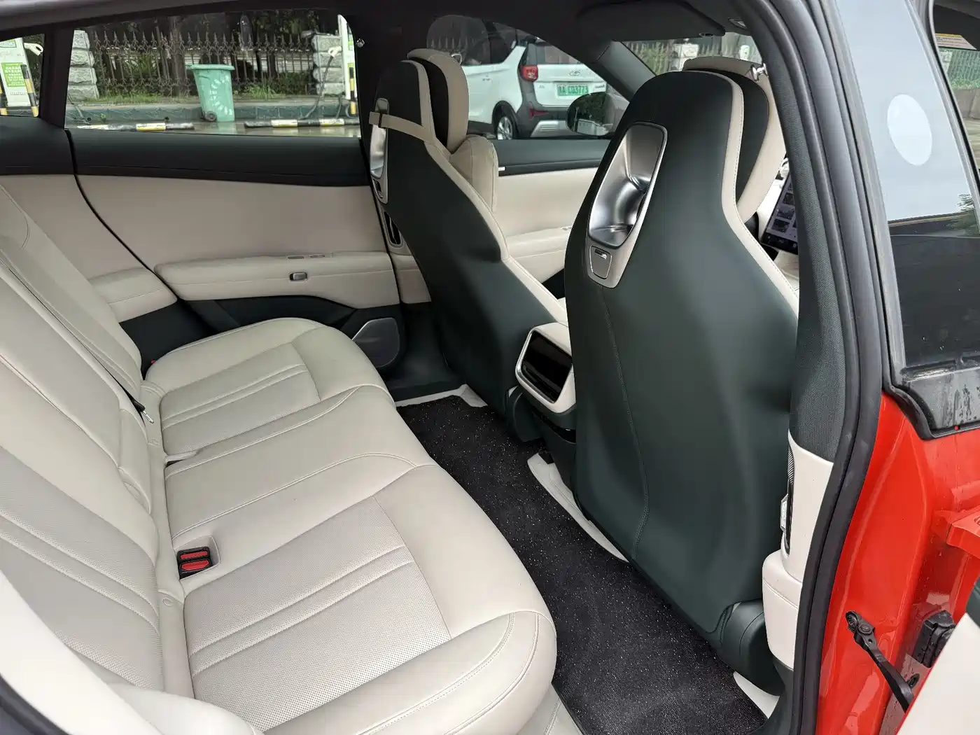 Xiaomi Auto Xiaomi YU7 2025 Extended Range RWD Edition фото 12