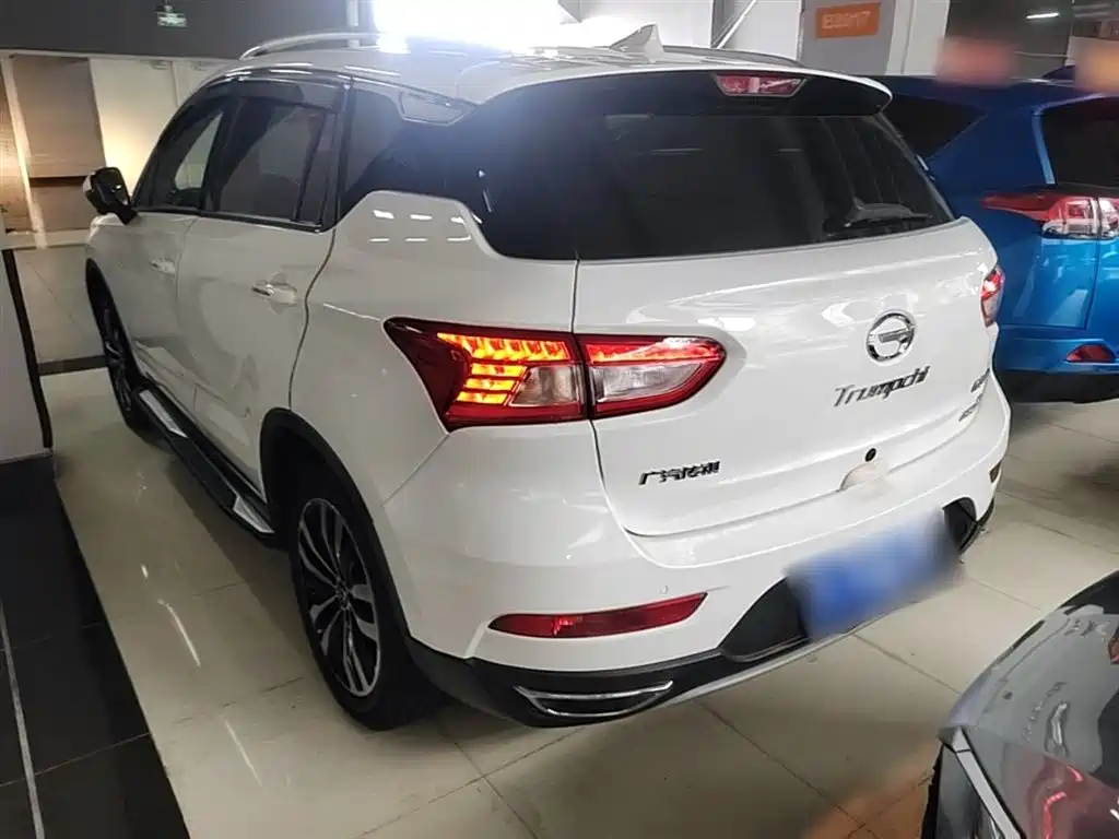 GAC Trumpchi Trumpchi GS4 2017 235T Automatic 2WD Luxury Smart Connected Edition фото 5
