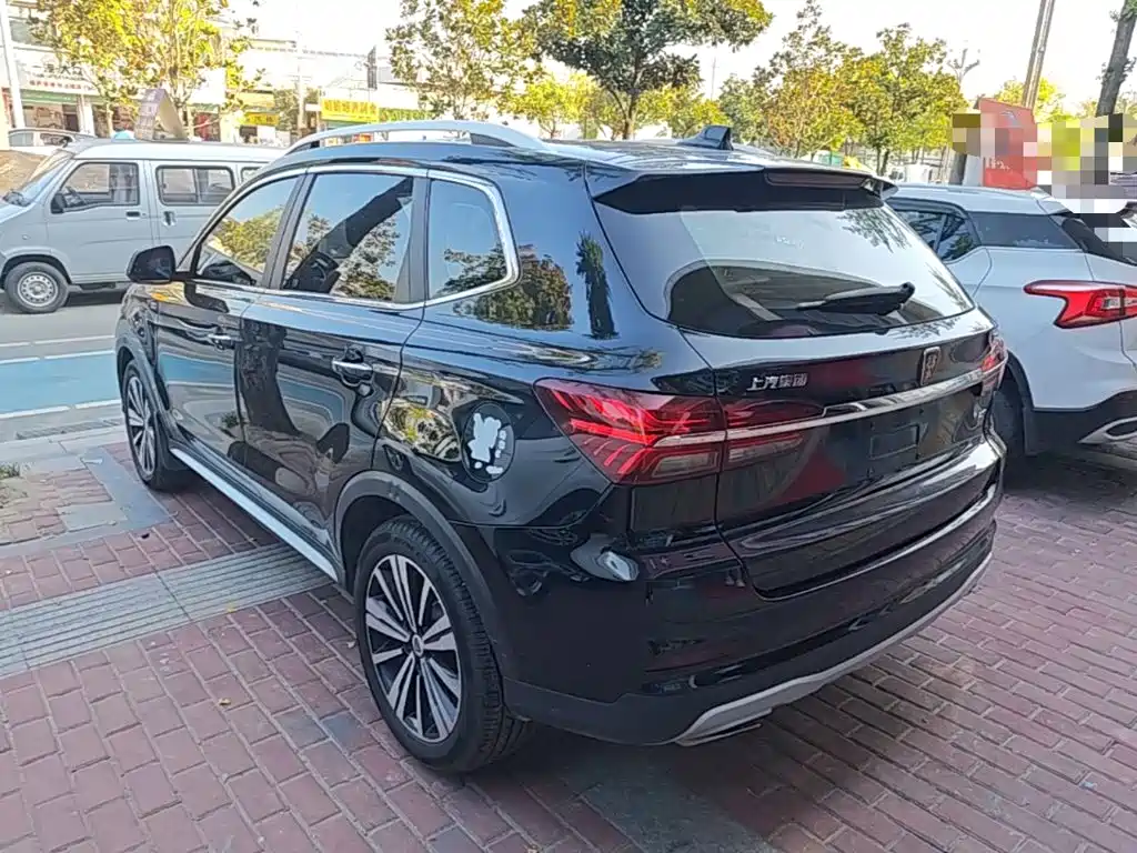 Фото 5 - Roewe RX5
