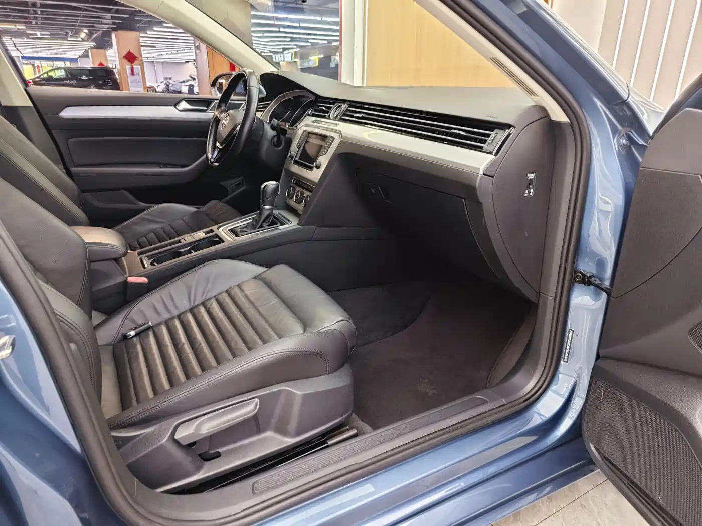 Volkswagen Weilan 2017 380TSI 2WD Comfort Edition фото 10