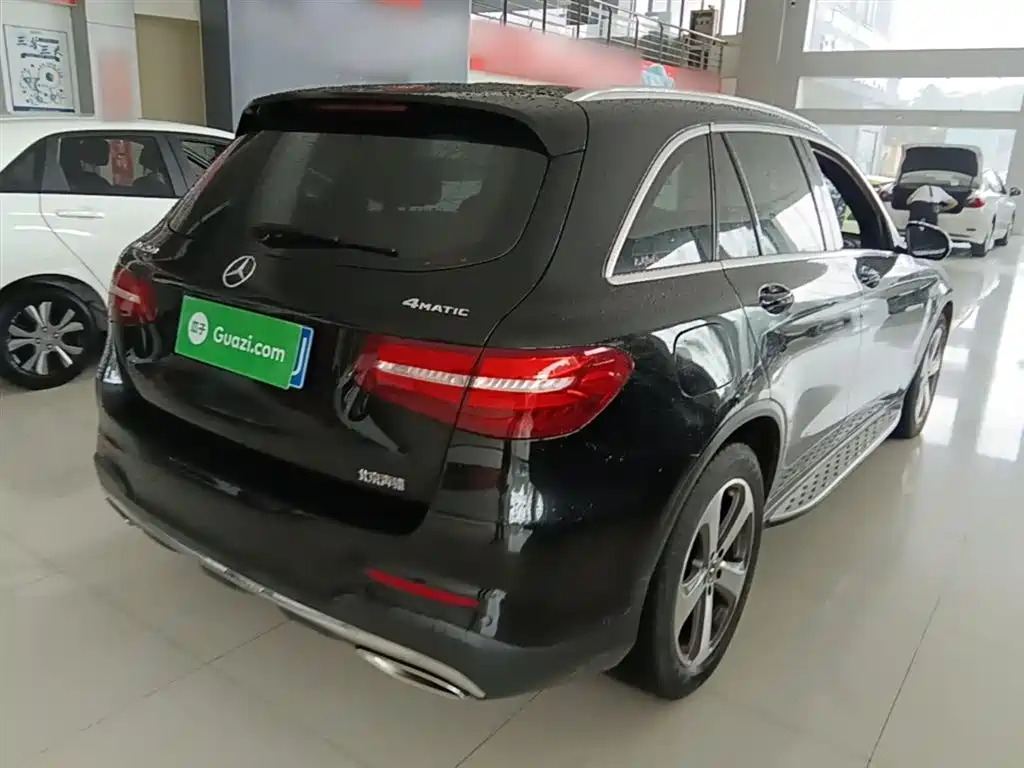 Mercedes-Benz GLC 2017 GLC 260 4MATIC Luxury фото 7