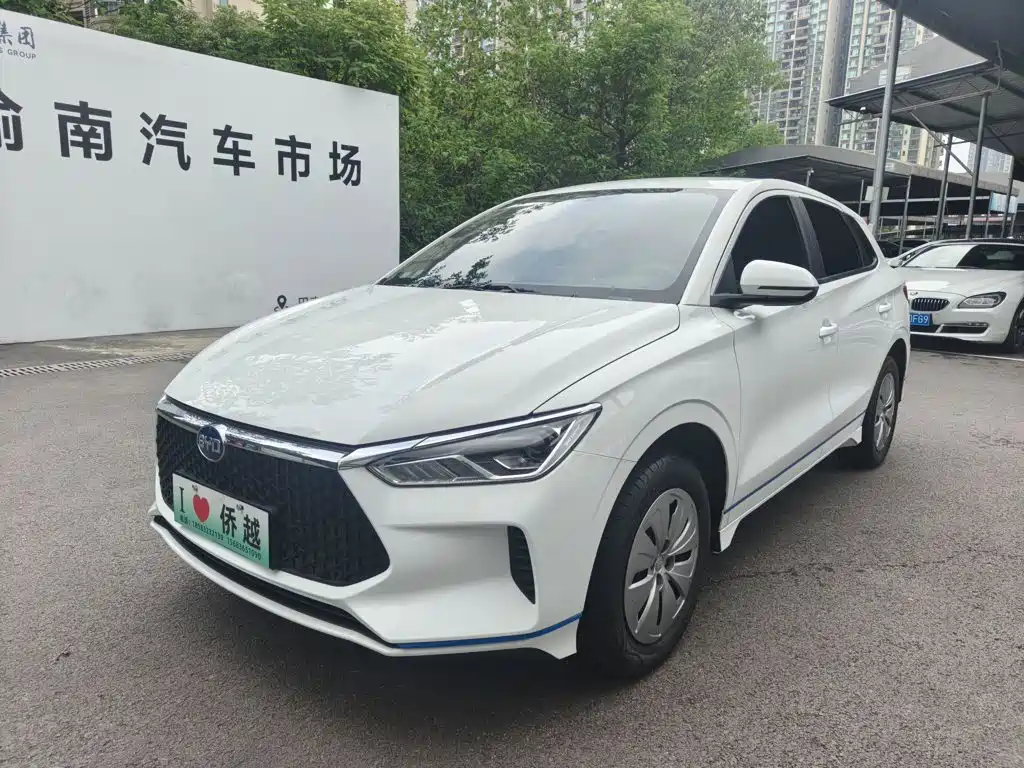 BYD e2 2021