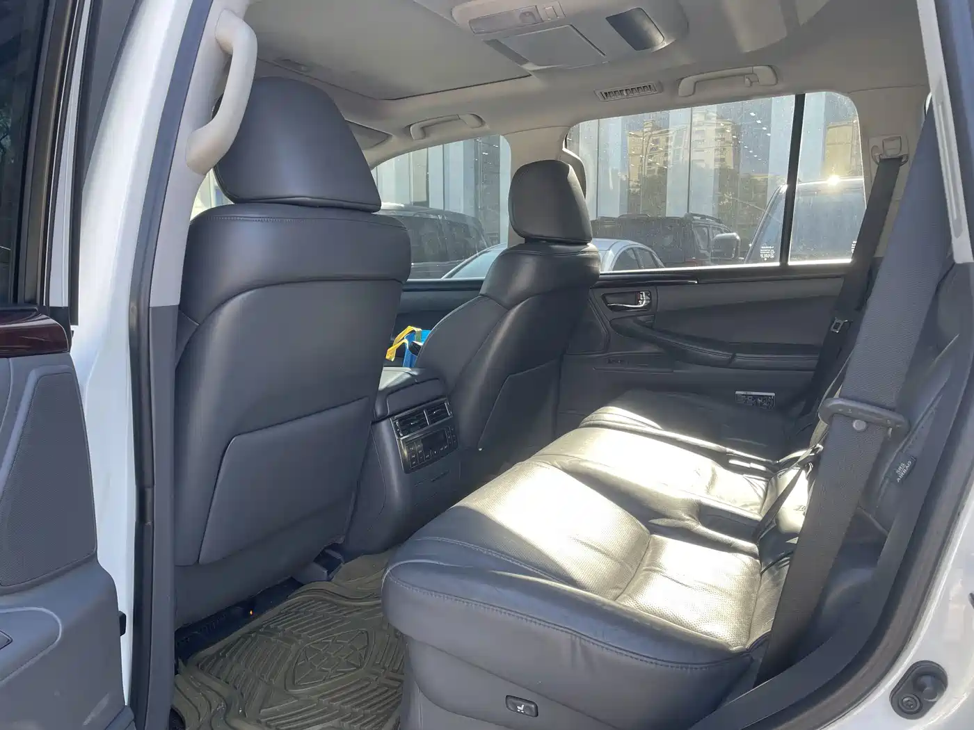 Lexus LX 2010 2009 570