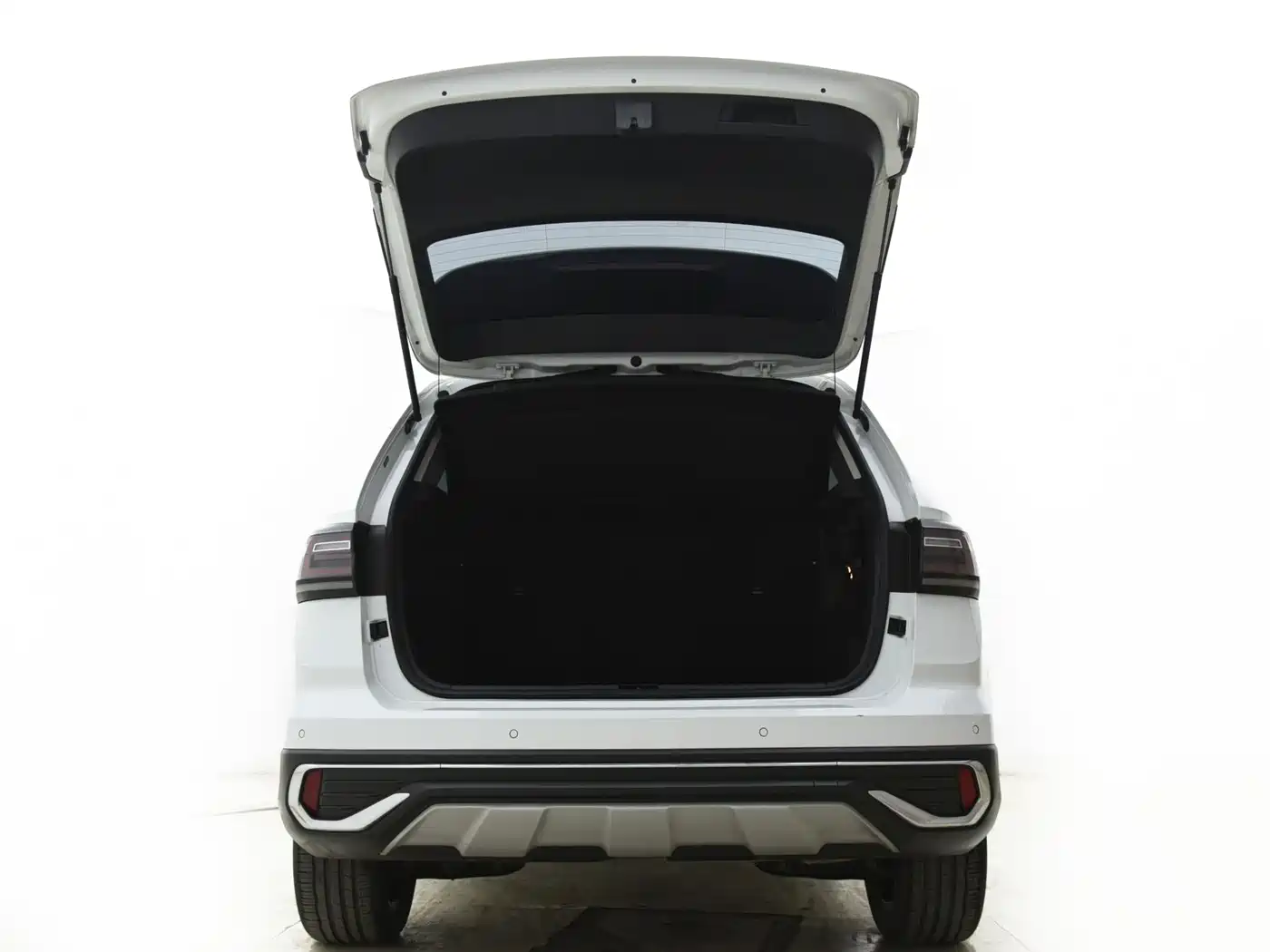 Volkswagen Tharu 2024 300TSI 2WD Full Moon Edition фото 14