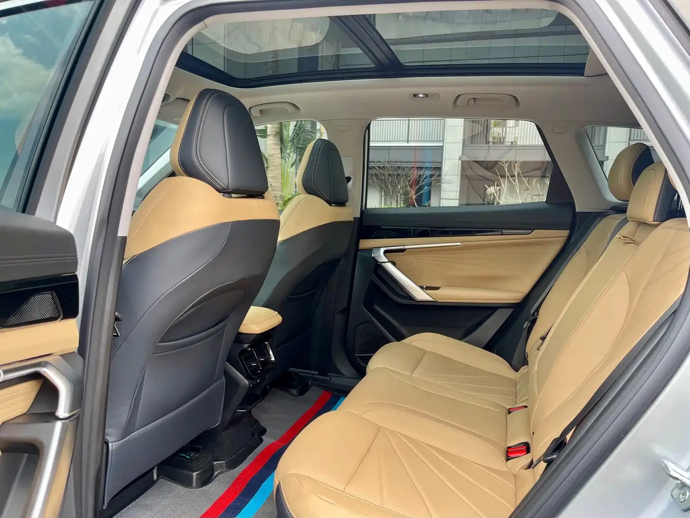 GEELY AUTOMOBILE BOYUE L