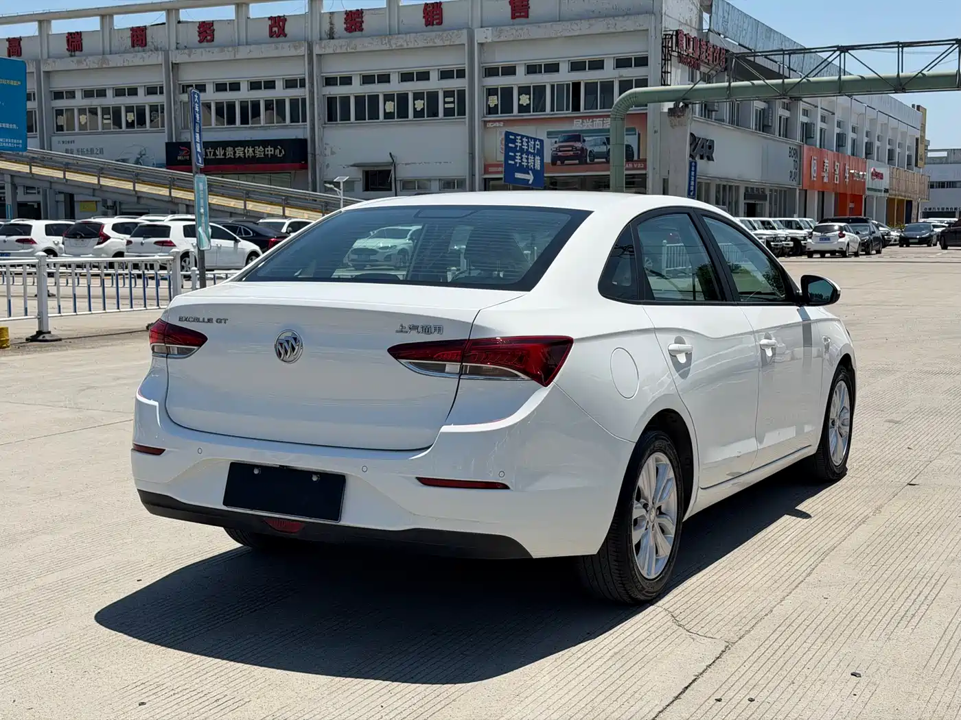 Buick Excelle 2021 Exemplar 1.5L Auto Elite фото 9
