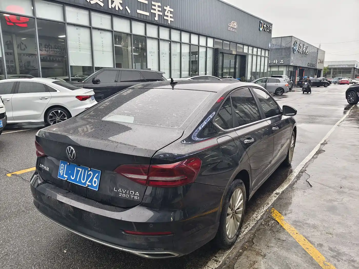 Volkswagen Lavida 2022 280TSI DSG Comfort Edition фото 4
