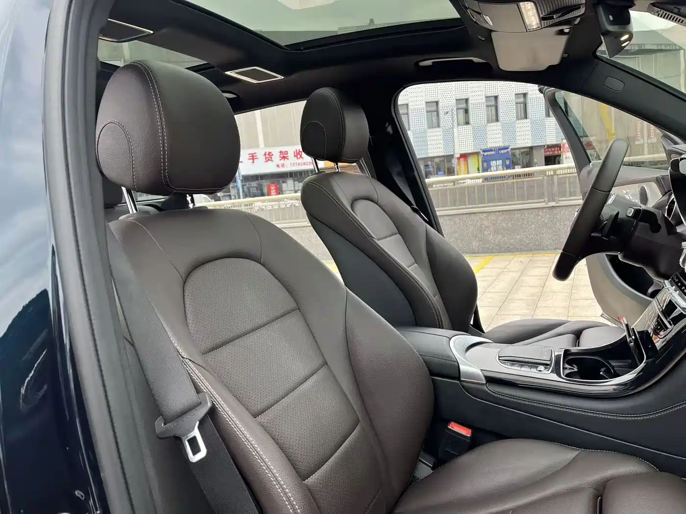 Mercedes-Benz GLC 2020 Facelift GLC 260 L 4MATIC Dynamic фото 31