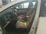 Фото 15 - Buick Excelle