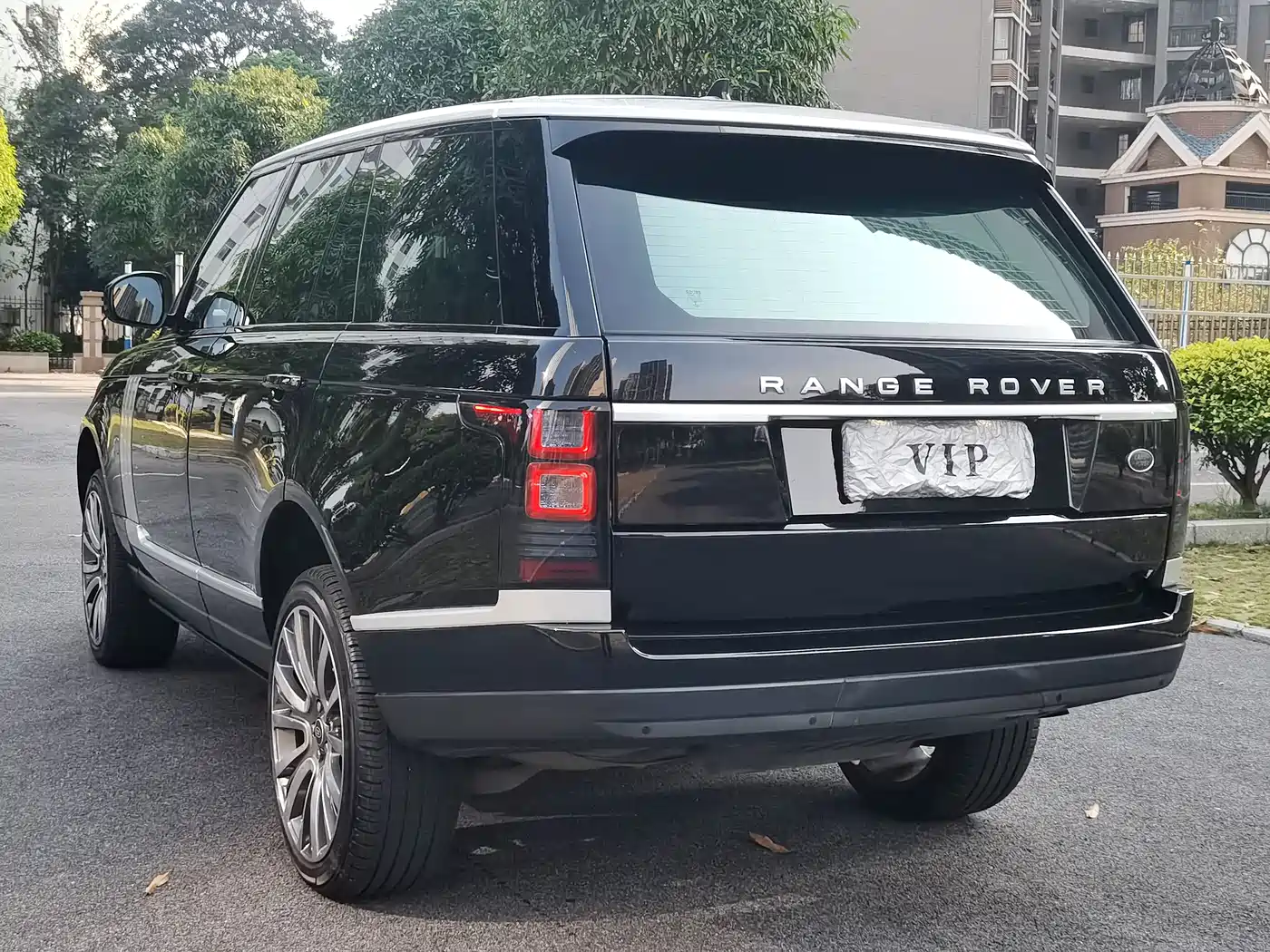 Land Rover Range Rover 2015 3.0 TDV6 Vogue фото 17
