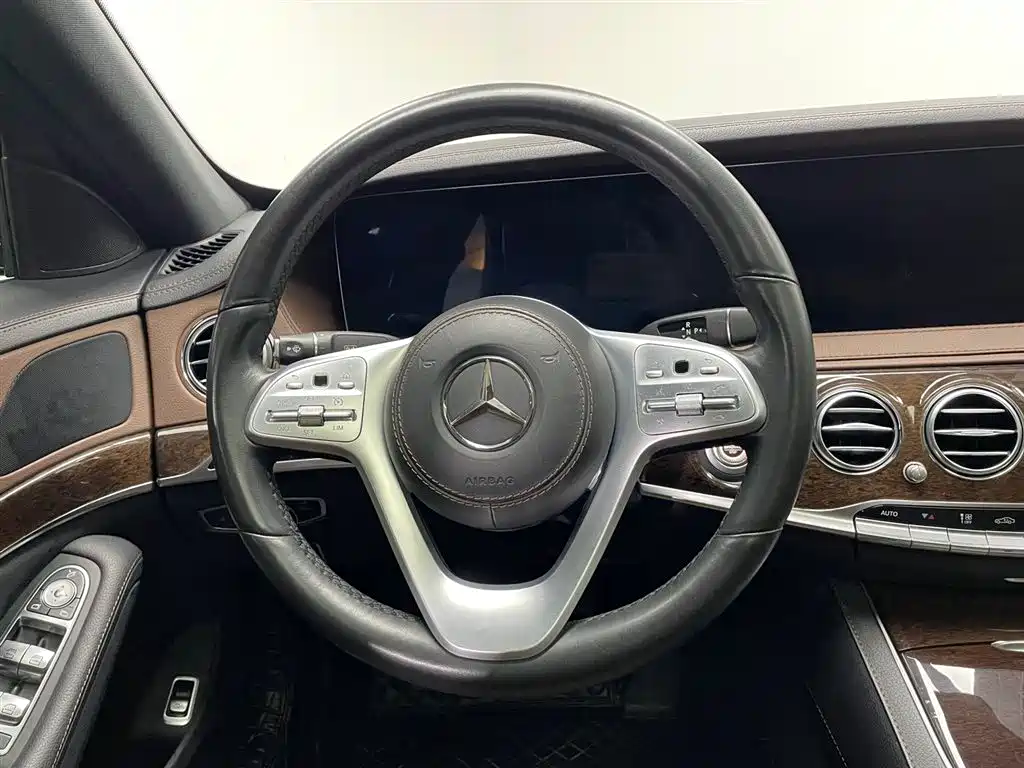 Mercedes-Benz S-Class 2019 S 320 L Ultimate Edition фото 15