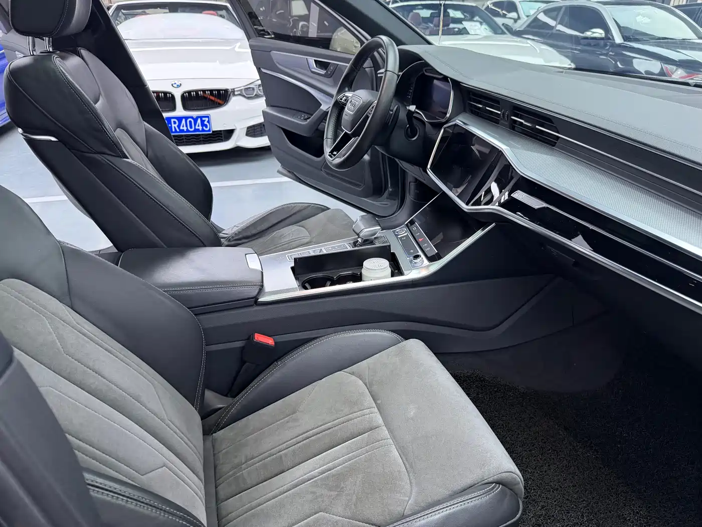 Audi A6L 2020 40 TFSI Luxury Dynamic фото 17