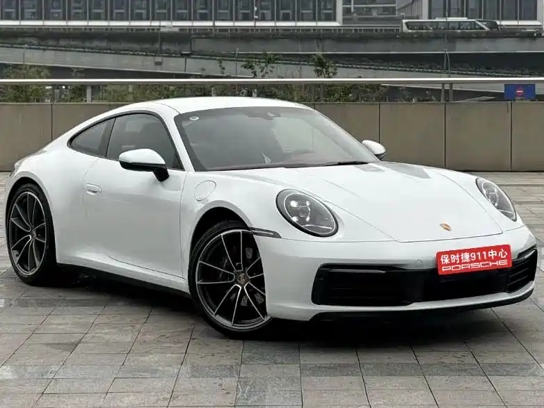Porsche 911 2023 Carrera 3.0T фото 3