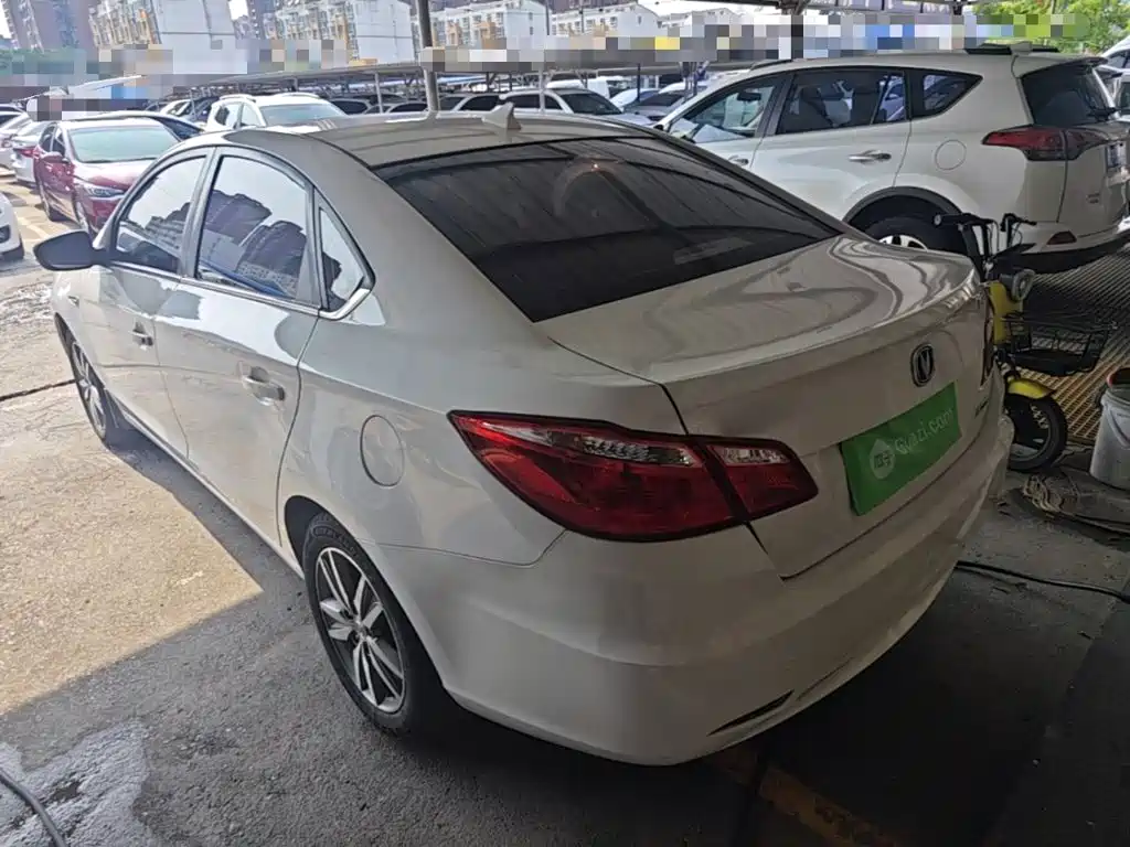 Changan Eado 2015 2015 1.6L Manual Luxury China V