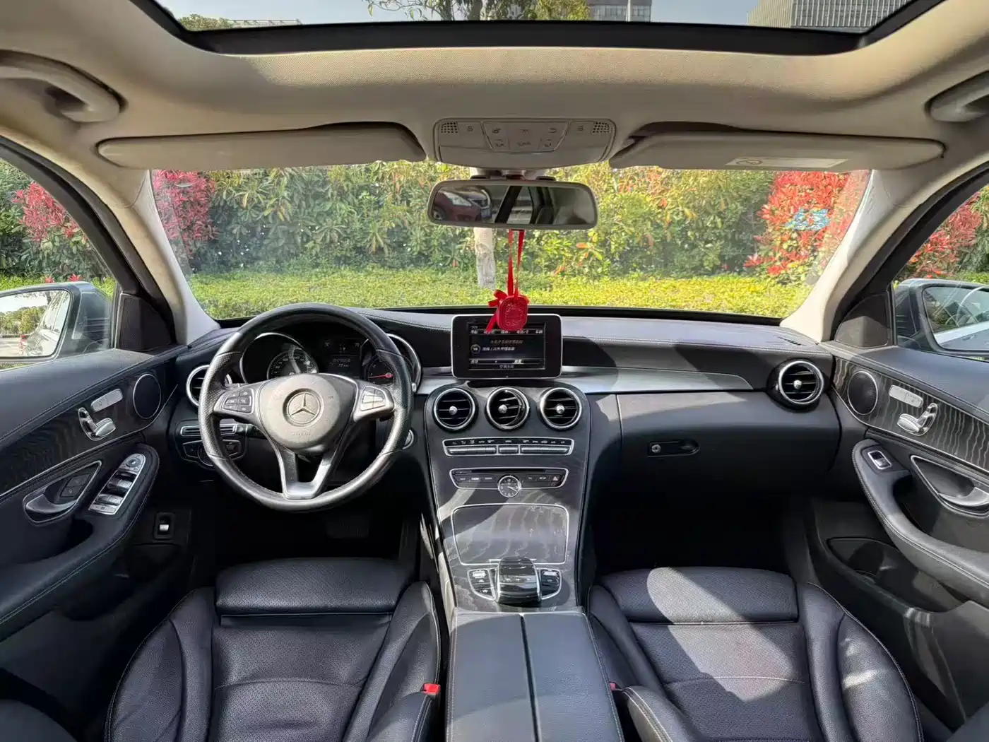 Mercedes-Benz C-Class 2017 Facelift C 200 L Sport Edition фото 7