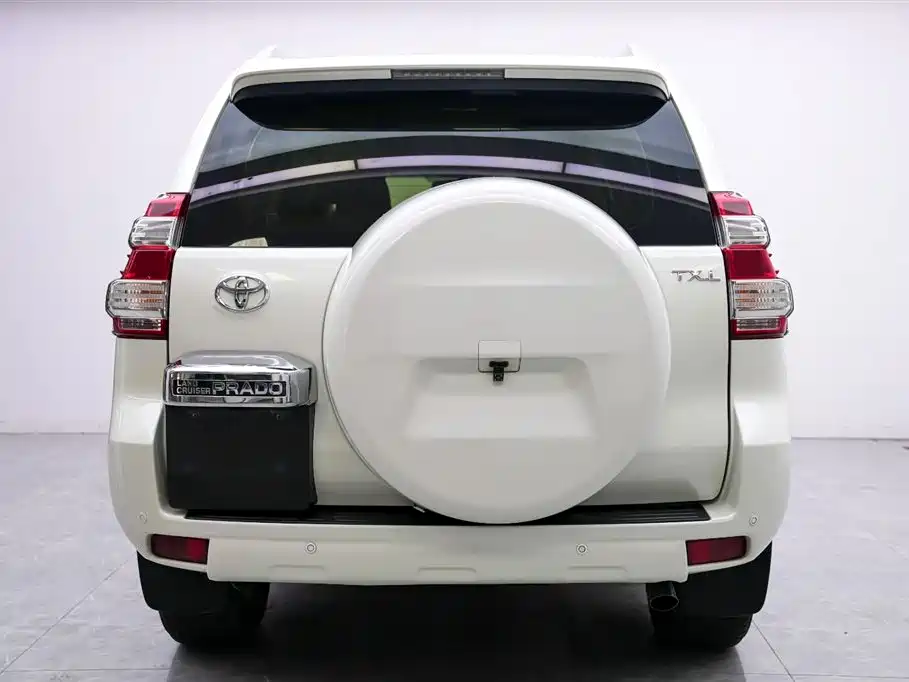 Toyota Prado (Import) фото 15