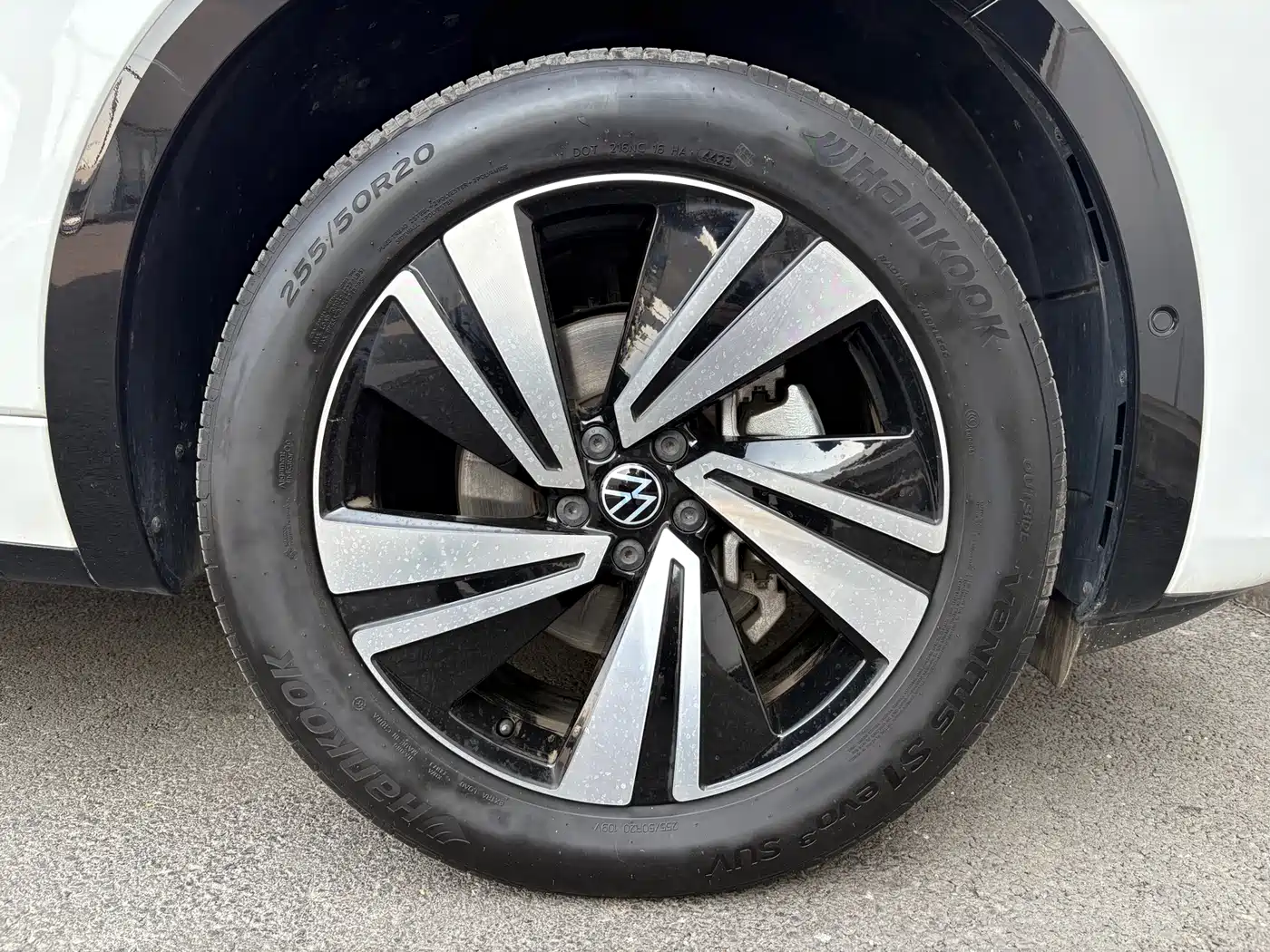 Volkswagen Talagon 2024 380TSI 4WD R-Line Touring фото 12