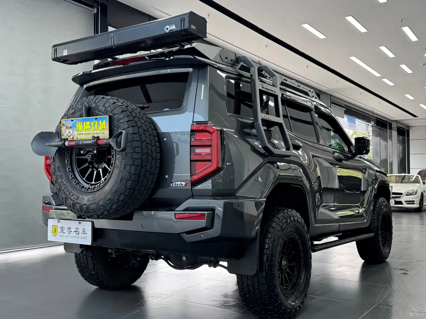 Tank 400 New Energy 2023 Hi4-T Super Edition фото 5