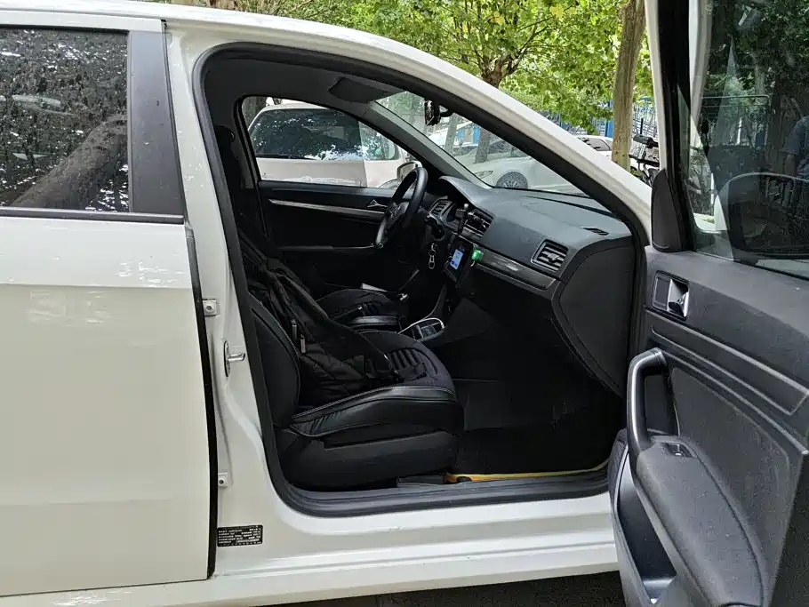 Volkswagen Lavida, миниатюра 8
