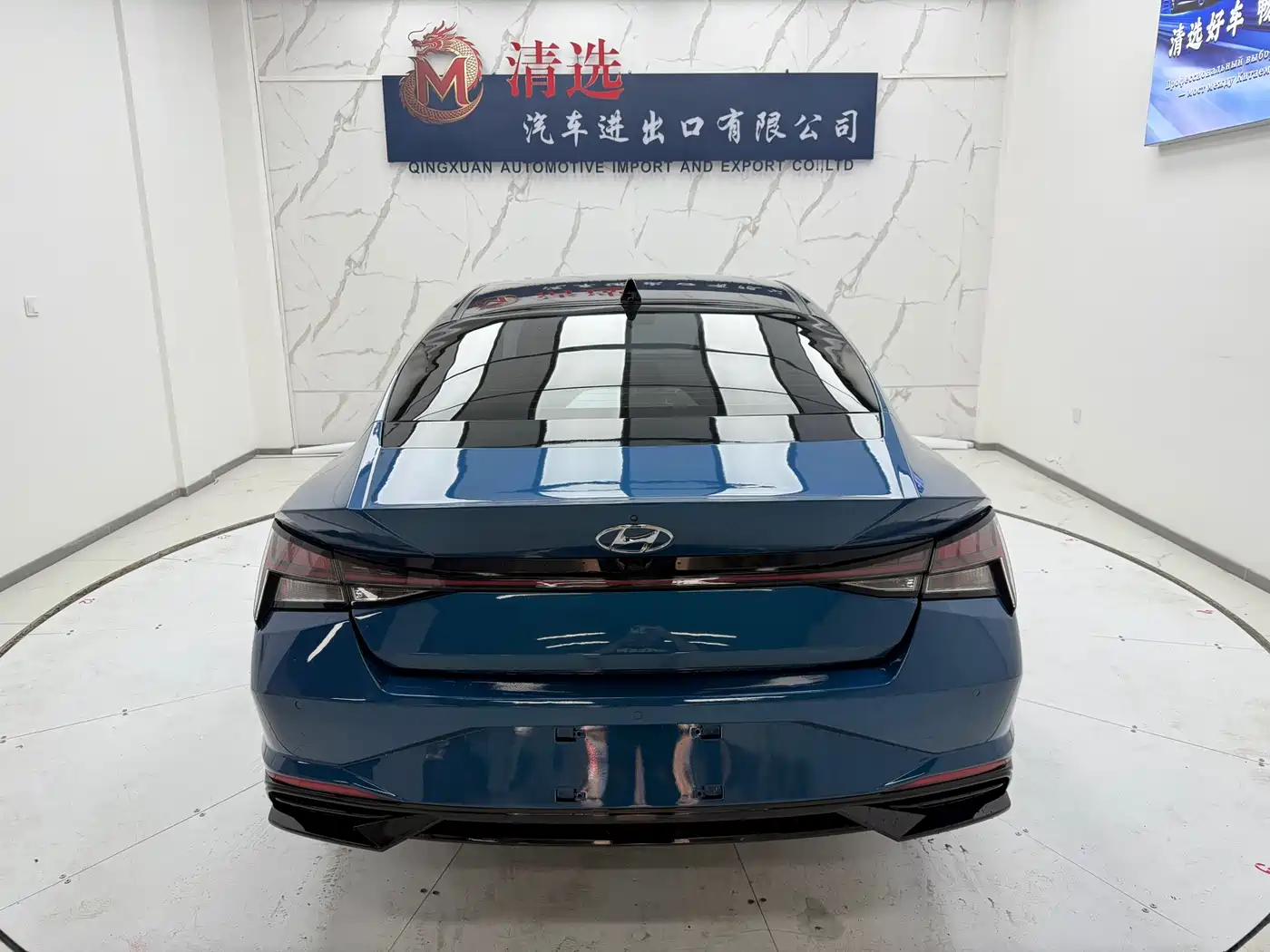 Hyundai Elantra 2021 1.5L CVT TOP Flagship Edition фото 5