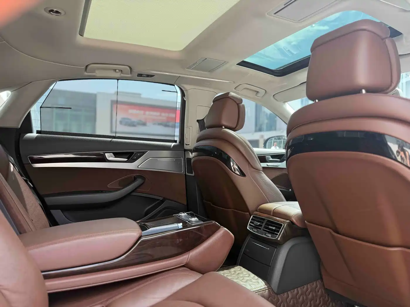 Audi A8 2016 A8L 45 TFSI quattro Comfort фото 9