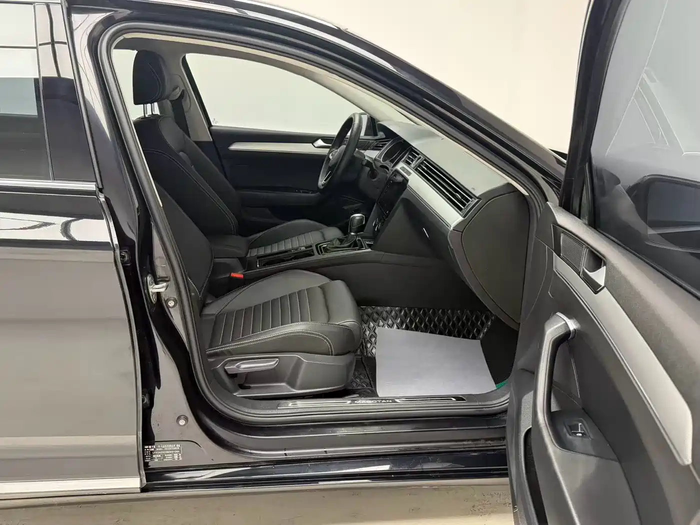 Volkswagen Magotan 2020 280TSI DSG Comfort фото 12