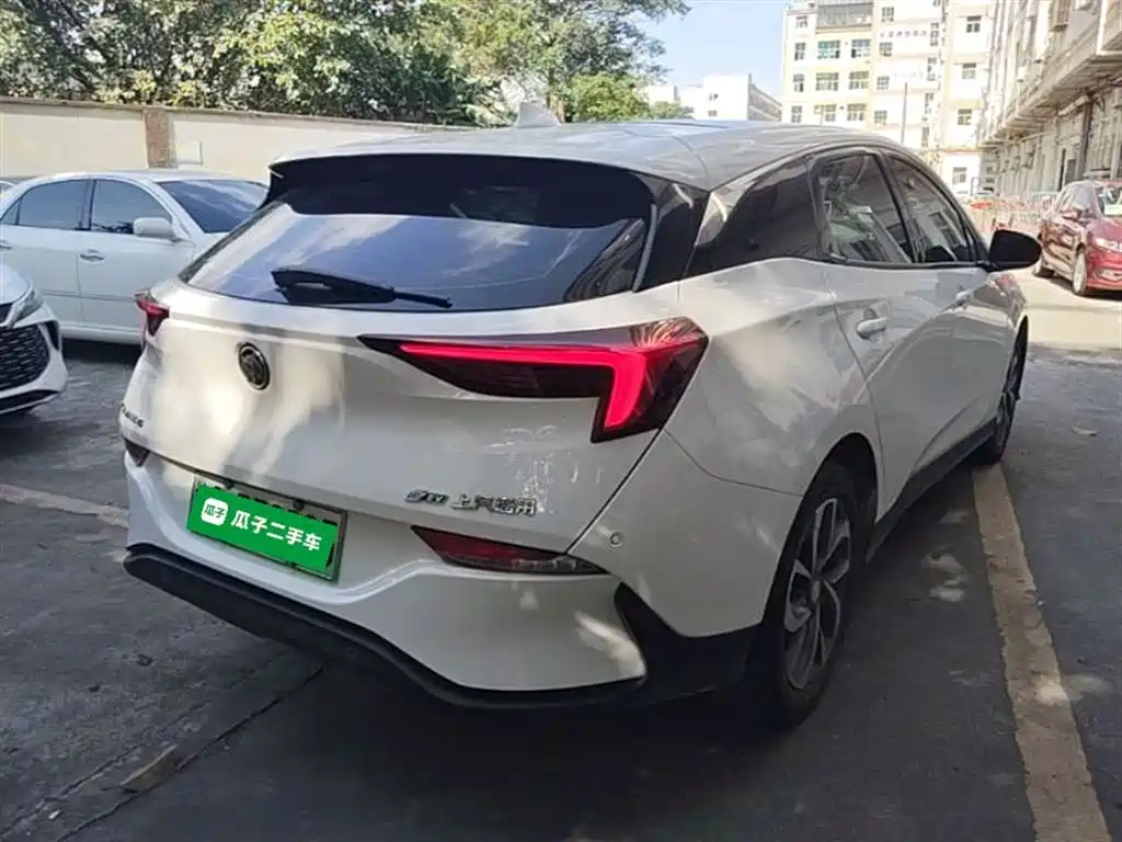Buick Velite 6 2019 Connected Smart Edition фото 7