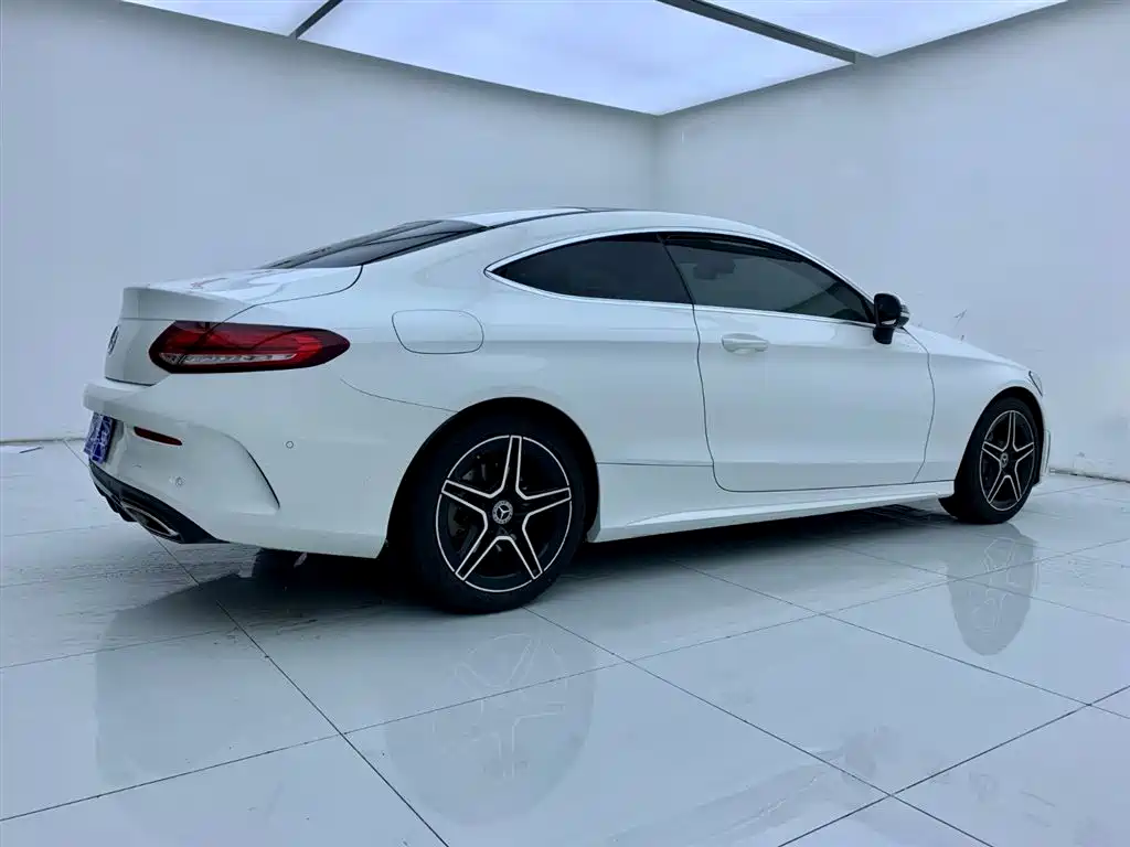 Mercedes-Benz C-Class (Import) 2021 C 260 Coupe фото 5