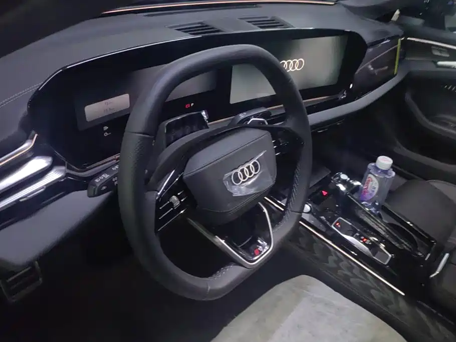 Photo 15 - Audi A6L