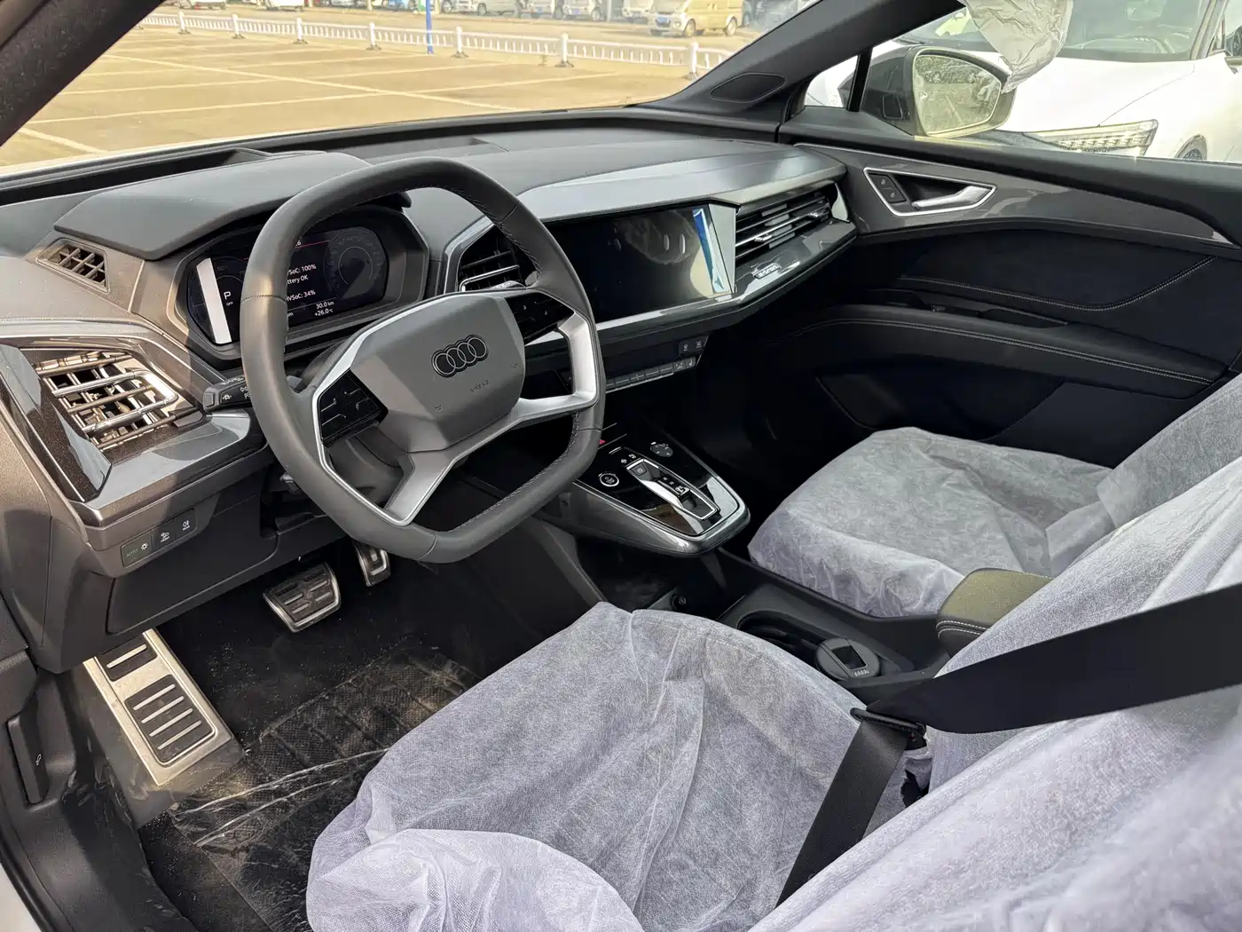 Audi Q5 e-tron 2023 40 e-tron Shining Edition Mecha Package фото 5