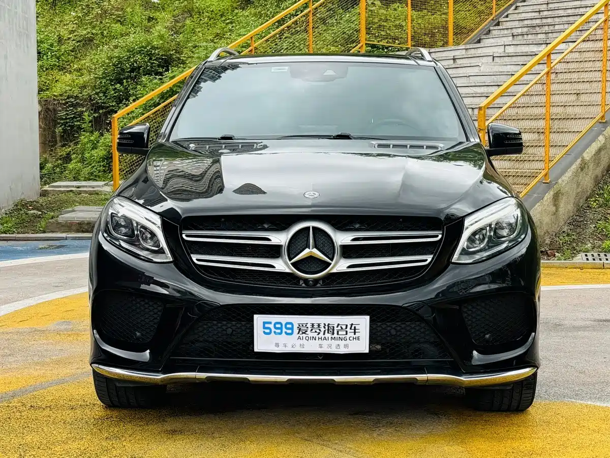 Mercedes-Benz GLE 2017 GLE 400 4MATIC фото 4