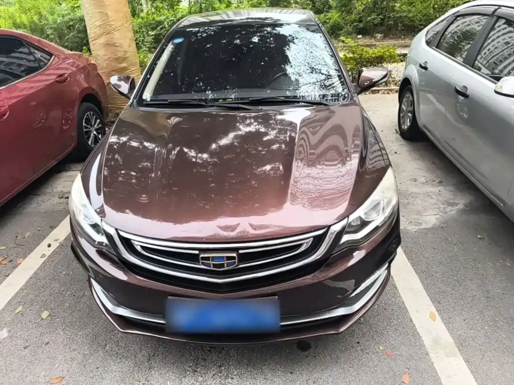Фото 3 - Geely Vision
