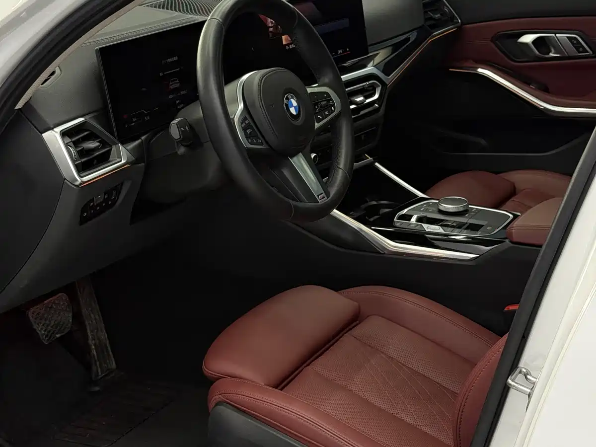 BMW 3 Series 2023 320Li M Sport Package фото 14