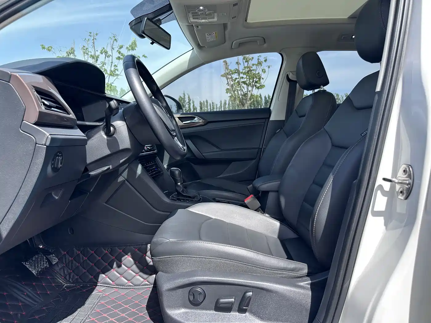 Volkswagen Tharu 2022 280TSI 2WD Comfort фото 7