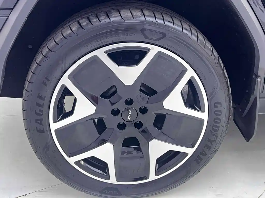 iCAR V27 2026 2026 200KM AWD Falcon 500