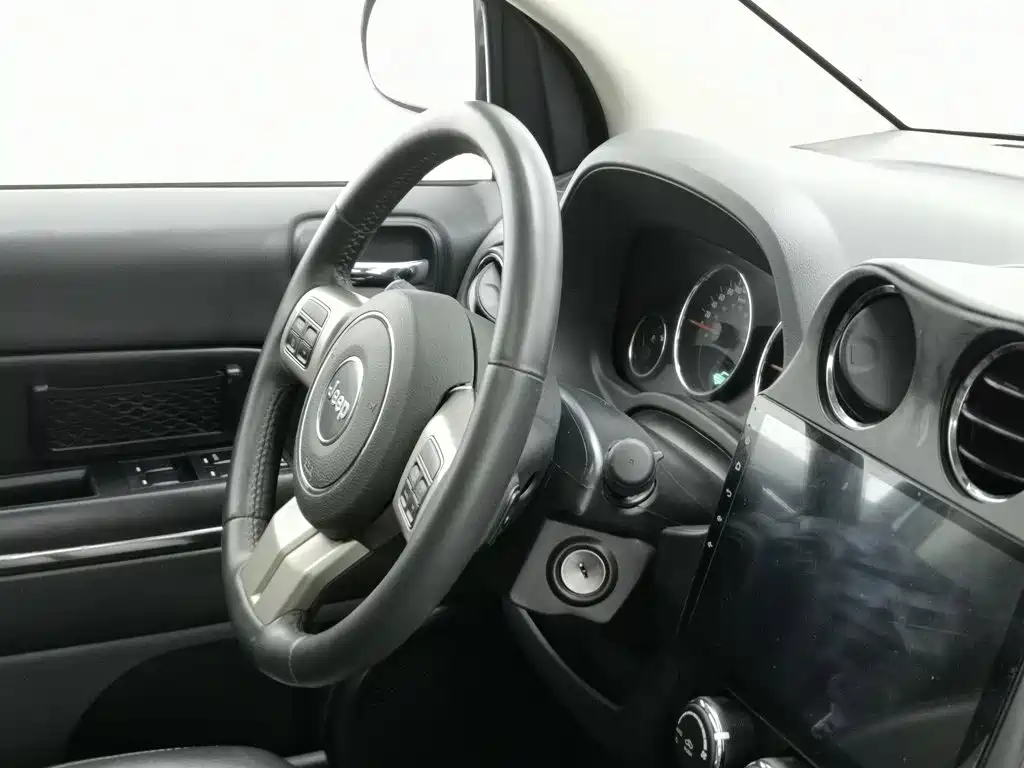 Jeep Compass (Import) 2013 2013 2.0L FWD Luxury