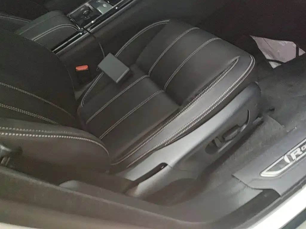 Land Rover Range Rover Velar 2017 P380 R-DYNAMIC S фото 25