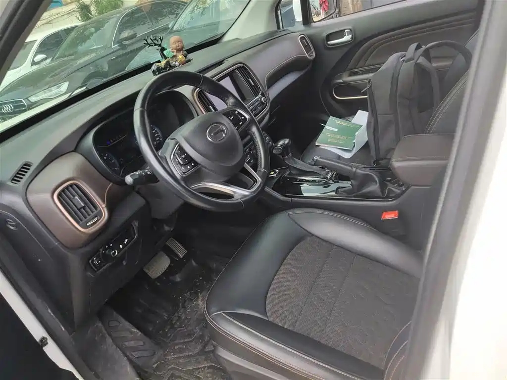 GAC Trumpchi Trumpchi GS3 2019 235T Automatic Elite Edition фото 11