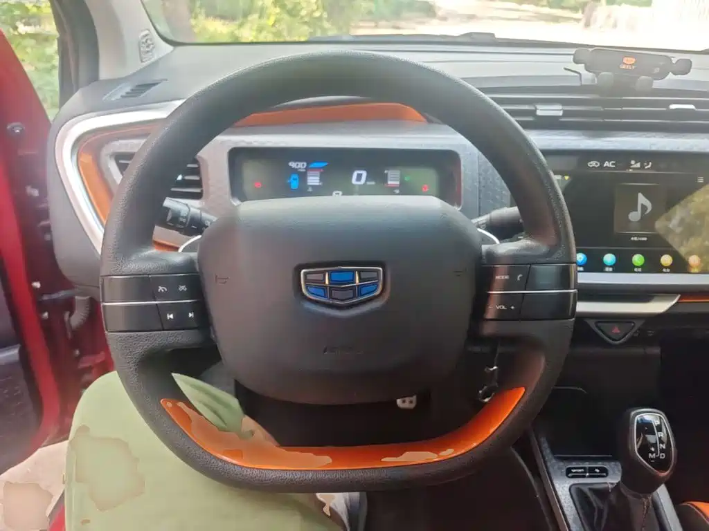 Geely Yuanjing X1 2018 2017 1.3L Auto Player Edition