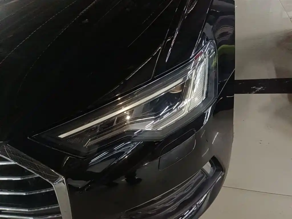 Audi A6L 2019 40 TFSI Luxury Elegance фото 24