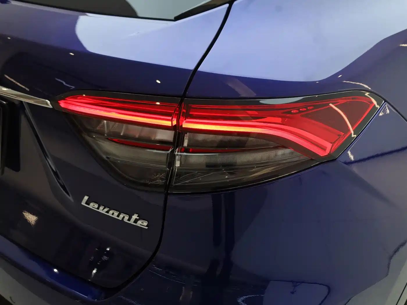 Maserati Levante 2023 2022 3.0T Modena