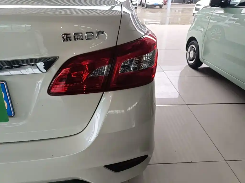 Nissan SYLPHY, миниатюра 24