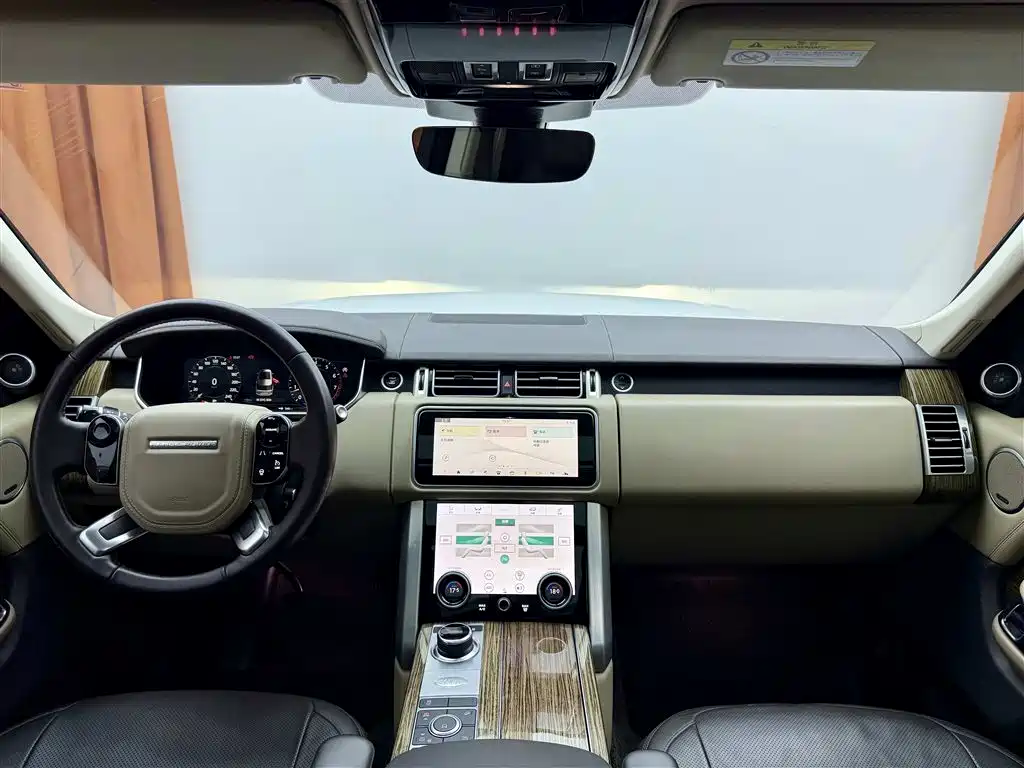 Land Rover Range Rover 2019 3.0 SC V6 Heritage Extended Edition фото 9